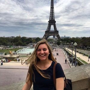 Meet your Posher, Camille